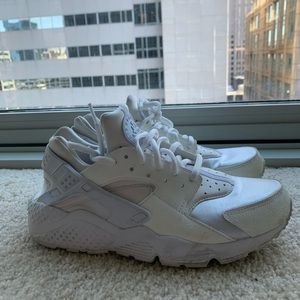 Nike huarache sneakers